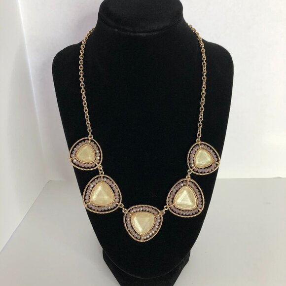 FRANCESCA'S Meera Pink Gold Beaded Statement Necklace - Picture 2 of 8